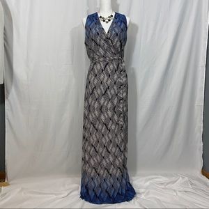 A Liz Claiborne stunning dress